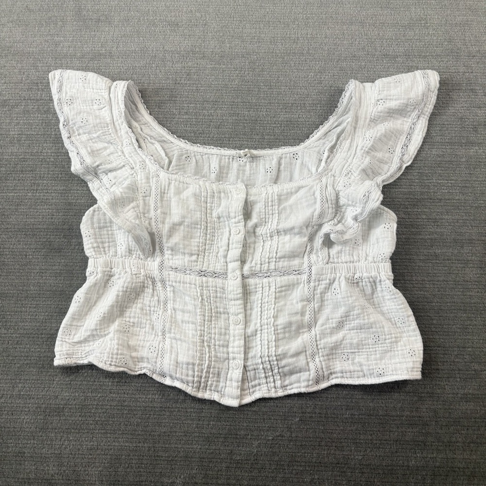 Aerie Top Women XL White Anglaise Broderie Button Flutter Sleeve Cottagecore